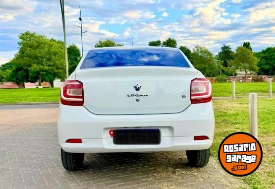 Autos - Renault Logan Expression 2017 Nafta 75000Km - En Venta