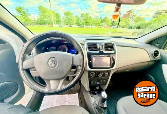 Autos - Renault Logan Expression 2017 Nafta 75000Km - En Venta