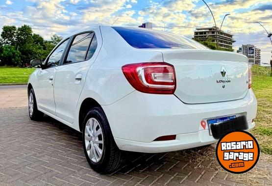 Autos - Renault Logan Expression 2017 Nafta 75000Km - En Venta
