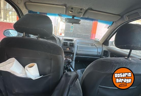 Autos - Renault Laguna rxe 1997 Nafta 212000Km - En Venta