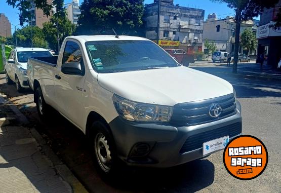 Camionetas - Toyota Hilux 2017 Diesel 150000Km - En Venta