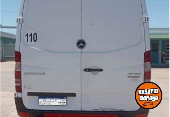 Utilitarios - Mercedes Benz SPRINTER 411 - CDI/F 3250 2017 Diesel 260000Km - En Venta