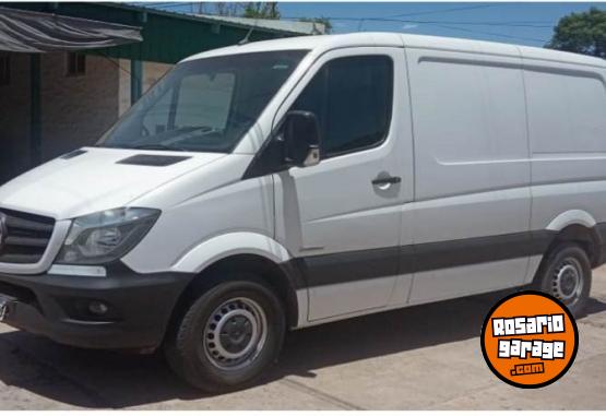 Utilitarios - Mercedes Benz SPRINTER 411 - CDI/F 3250 2017 Diesel 260000Km - En Venta