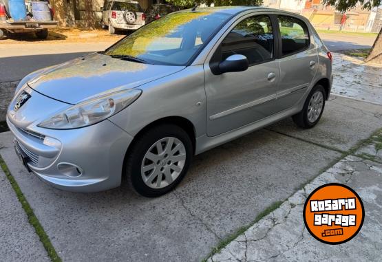 Autos - Peugeot 207 2012 Nafta 170000Km - En Venta