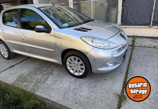 Autos - Peugeot 207 2012 Nafta 170000Km - En Venta
