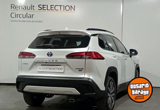 Autos - Toyota COROLA CROSS SEG HEV 1.8 2022 Electrico / Hibrido 71644Km - En Venta