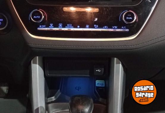 Autos - Toyota COROLA CROSS SEG HEV 1.8 2022 Electrico / Hibrido 71644Km - En Venta