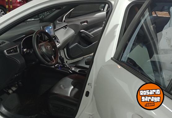 Autos - Toyota COROLA CROSS SEG HEV 1.8 2022 Electrico / Hibrido 71644Km - En Venta