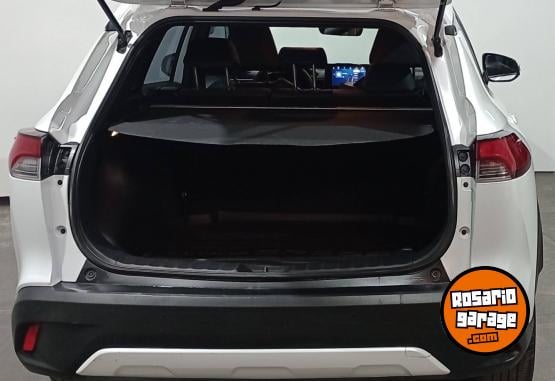 Autos - Toyota COROLA CROSS SEG HEV 1.8 2022 Electrico / Hibrido 71644Km - En Venta
