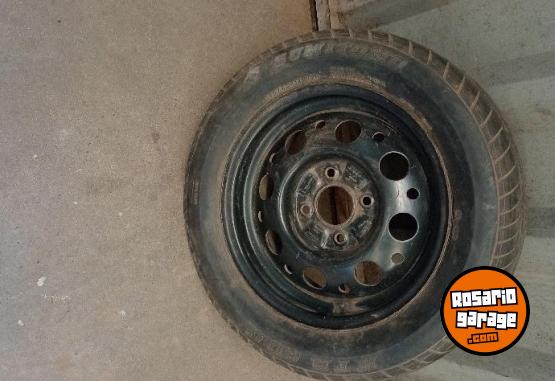 Accesorios para Autos - Cubierta con llanta 185-60-14 - En Venta