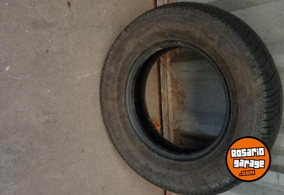 Accesorios para Autos - Cubierta con llanta 185-60-14 - En Venta