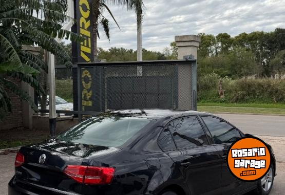 Autos - Volkswagen Vento 2015 Nafta 168000Km - En Venta