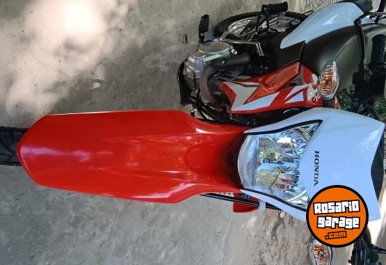 Motos - Honda Xr 150 2023 Nafta 3600Km - En Venta