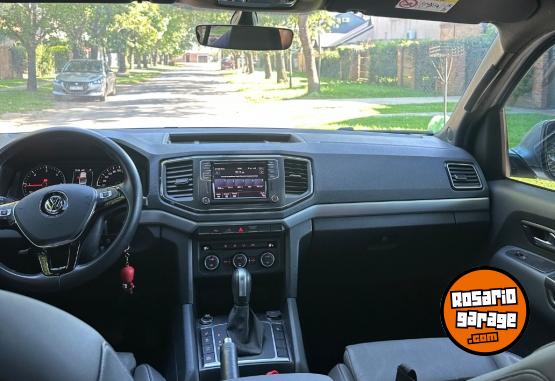 Camionetas - Volkswagen Amarok v6 highline 2022 Diesel 42000Km - En Venta