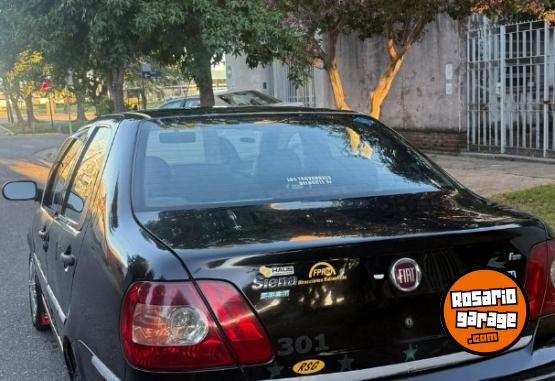 Autos - Fiat Siena 2010 GNC 650000Km - En Venta