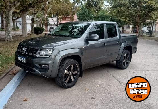 Camionetas - Volkswagen Amarok Confortline 2017 Diesel 155000Km - En Venta
