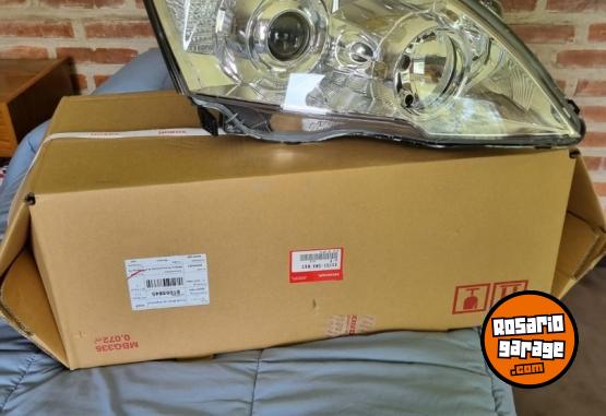 Accesorios para Autos - Vendo �ptica delantera derecha Honda CRV 2008 nueva original sin uso - En Venta
