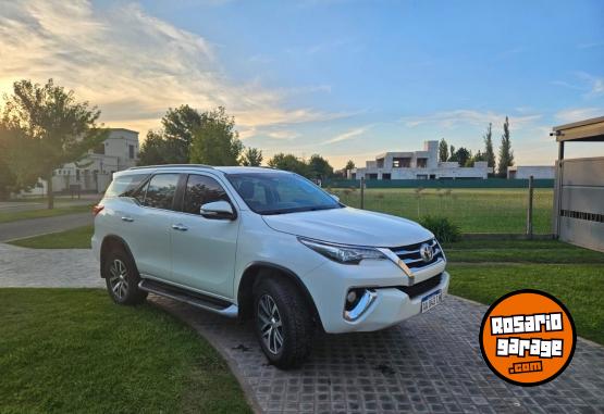 Camionetas - Toyota Sw4 2017 Diesel 168000Km - En Venta