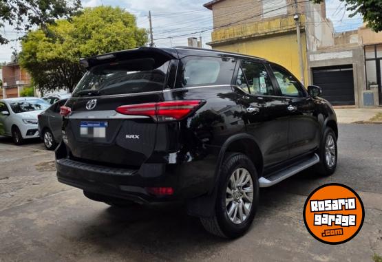Camionetas - Toyota SW4 SRX 2021 Diesel 110000Km - En Venta