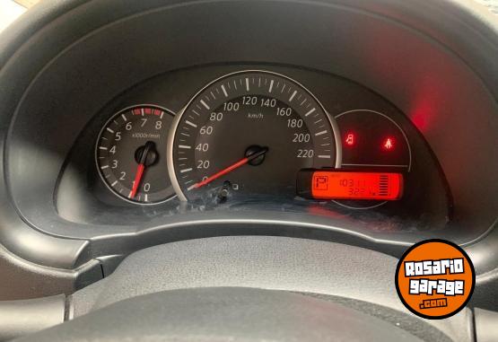 Autos - Nissan March 2018 Nafta 9600Km - En Venta