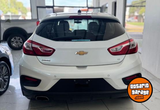 Autos - Chevrolet Cruze LT 2018 Nafta 85000Km - En Venta