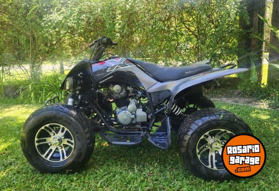 Cuatris y UTVs - Motomel MX 250 Full 2017  1777Km - En Venta