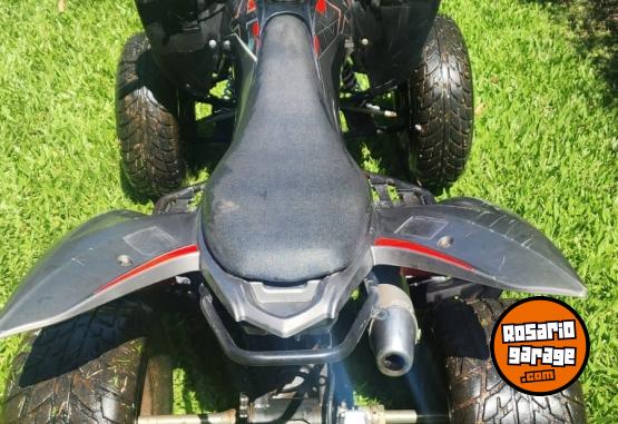 Cuatris y UTVs - Motomel MX 250 Full 2017  1777Km - En Venta