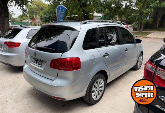 Autos - Volkswagen SURAN 2013 Nafta 160000Km - En Venta