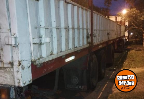 Camiones y Gr�as - Semirremolque - En Venta