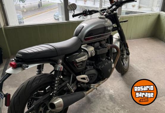 Motos - Triumph 1200 speed twin 2020 Nafta 3000Km - En Venta