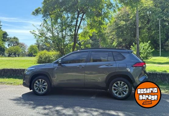 Autos - Toyota COROLLA CROSS XLI 2025 Nafta 30000Km - En Venta