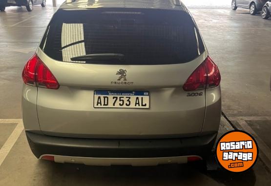 Autos - Peugeot 2008 2019 Nafta 130000Km - En Venta