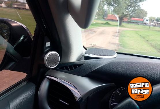 Camionetas - Toyota Hilux SRX 4x4 2021 Diesel 156732Km - En Venta