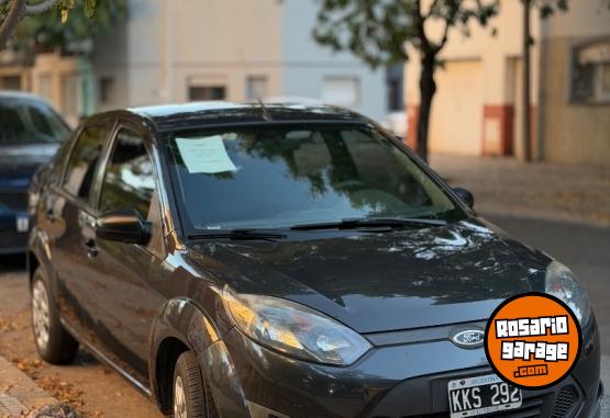 Autos - Ford Fiesta Max 1.6 2011 Nafta 158000Km - En Venta