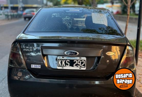 Autos - Ford Fiesta Max 1.6 2011 Nafta 158000Km - En Venta