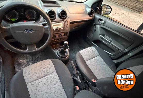 Autos - Ford Fiesta Max 1.6 2011 Nafta 158000Km - En Venta