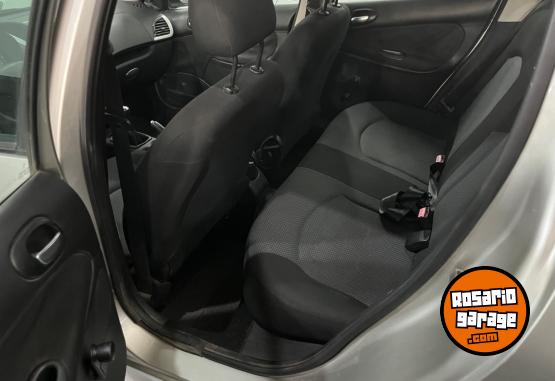 Autos - Nissan Note 2016 Nafta 220000Km - En Venta