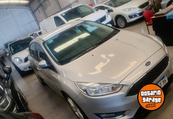 Autos - Ford Focus 2016 Nafta 121000Km - En Venta