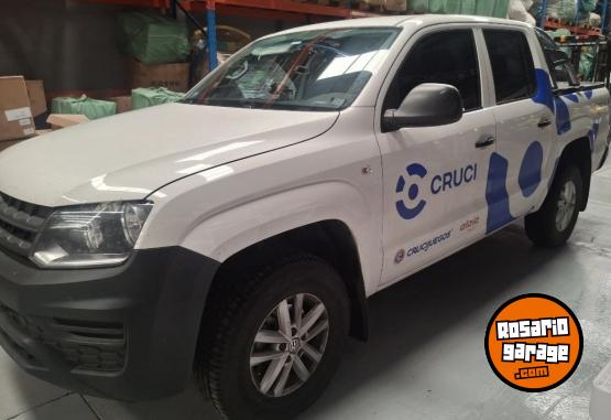 Camionetas - Volkswagen Amarok 2023 Diesel 62000Km - En Venta