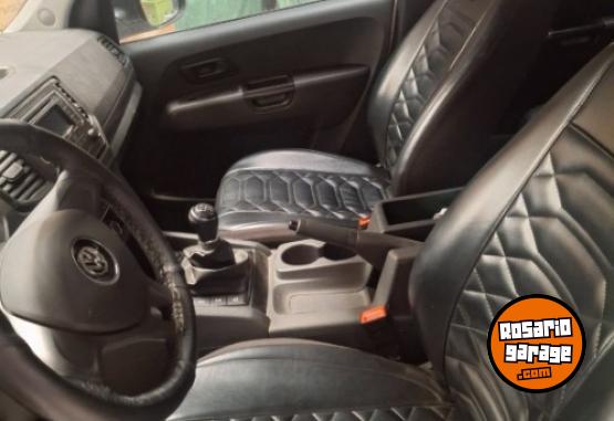 Camionetas - Volkswagen Amarok 2023 Diesel 62000Km - En Venta
