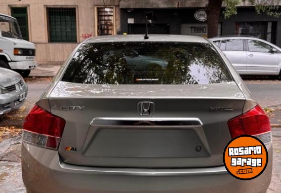 Autos - Honda City 1.5 EXL 2011 Nafta 61000Km - En Venta