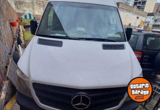 Utilitarios - Mercedes Benz SPRINTER 2016 Diesel 282000Km - En Venta