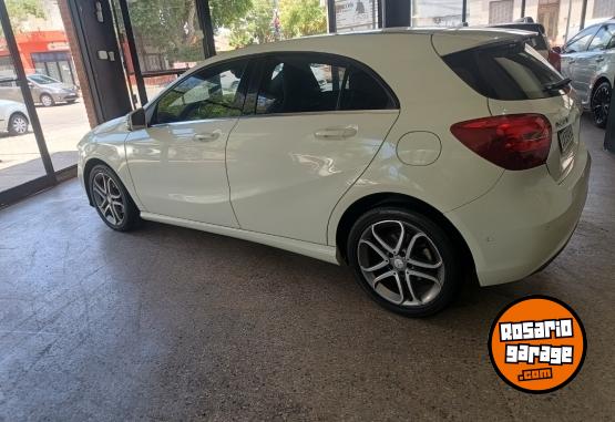 Autos - Mercedes Benz A200 2016 Nafta 100000Km - En Venta
