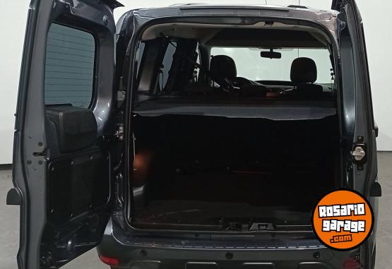 Utilitarios - Renault KANGOO ZEN 2019 Nafta 41600Km - En Venta