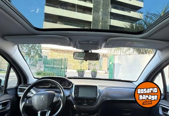 Autos - Peugeot 2008 FELINE 2016 Nafta 130000Km - En Venta