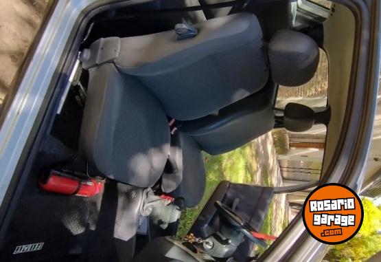 Autos - Fiat Palio 2006 Nafta 276000Km - En Venta