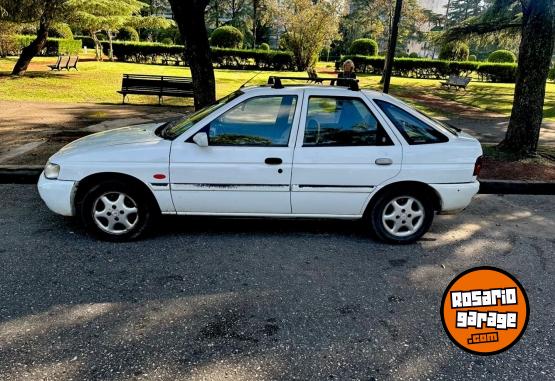 Autos - Ford Escort 2000 GNC 133124Km - En Venta