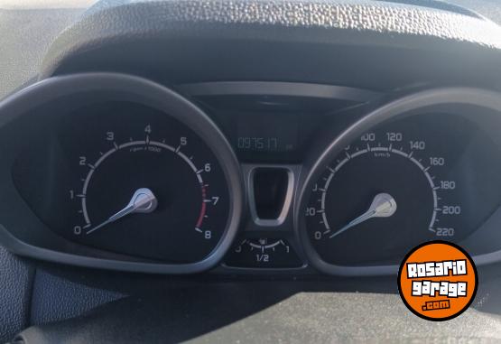 Autos - Ford Ecosport kinetic SE 1.6 2015 GNC 97000Km - En Venta