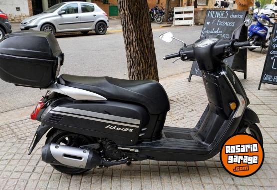 Motos - Kymco Like 125 2024 Nafta 3200Km - En Venta