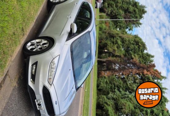 Autos - Ford Focus se plus 2016 Nafta 120000Km - En Venta